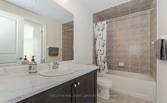 Additional image 6 of 20 Halliford Pl Unit 101