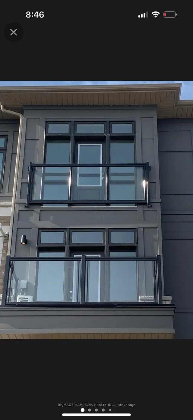 30 Halliford Pl Unit 207