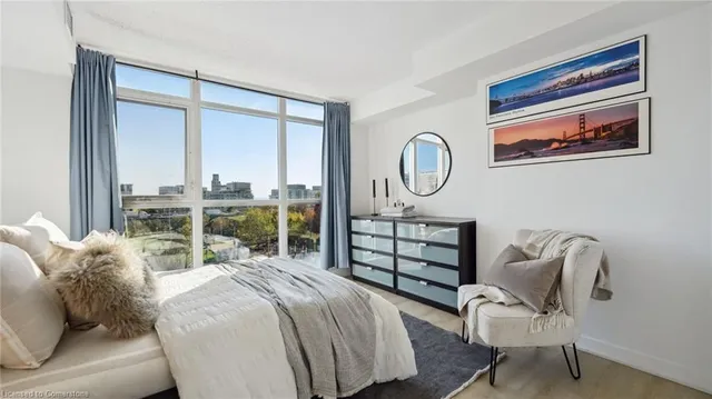 Additional image 28 of 10 Capreol Crt Unit 612