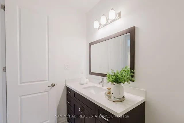 Additional image 22 of 362 North Park Blvd