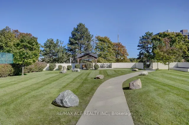 Additional image 32 of 3 Lisa St Unit 1401