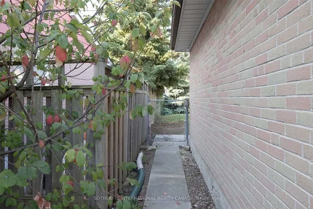 Additional image 22 of 3315 Nadine Cres