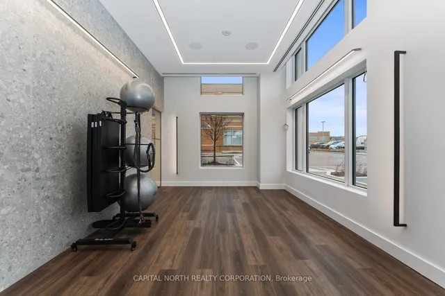 Additional image 37 of 509 Dundas St Unit 801