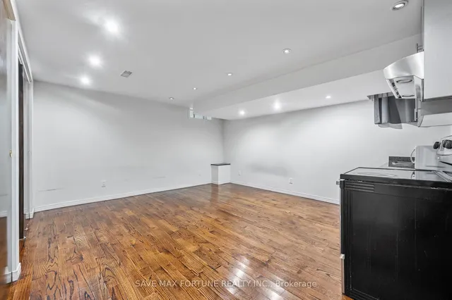 Additional image 32 of 80 Bunchberry Way