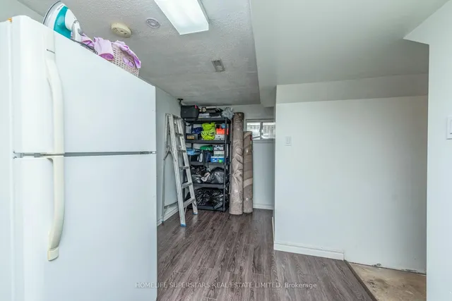 Additional image 31 of 7475 Goreway Dr Unit 50