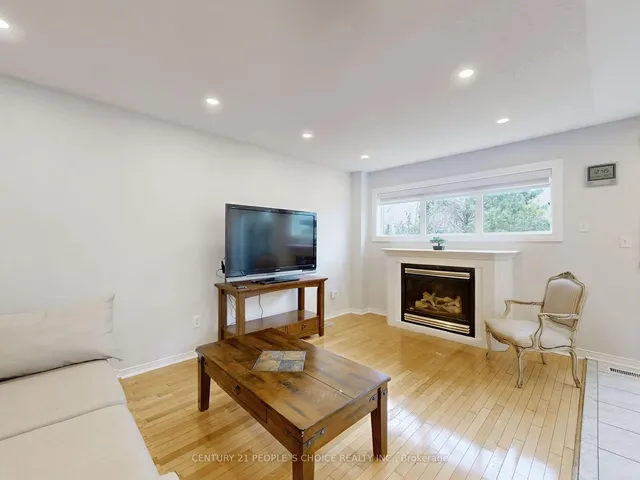 Additional image 4 of 5472 Hurst Crt