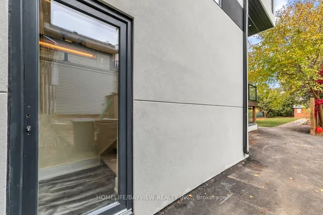 Additional image 36 of 690 Merton St