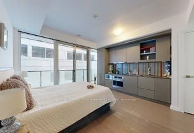 Additional image 11 of 101 Peter St Unit 602