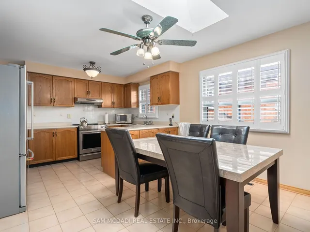 Additional image 13 of 5472 Bourget Dr