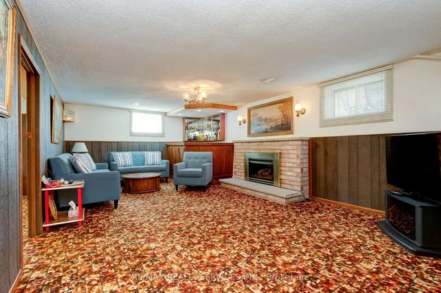 Additional image 23 of 42 Mallard Cres