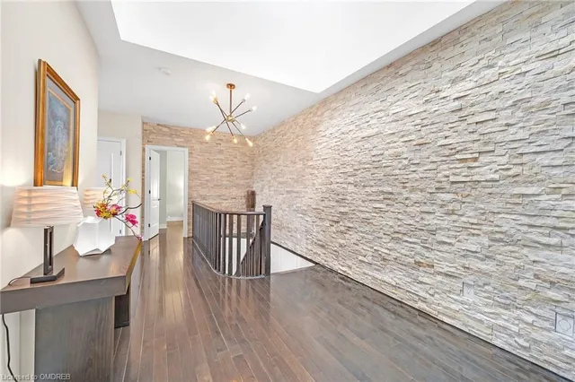 Additional image 18 of 1385 Arrowhead Rd