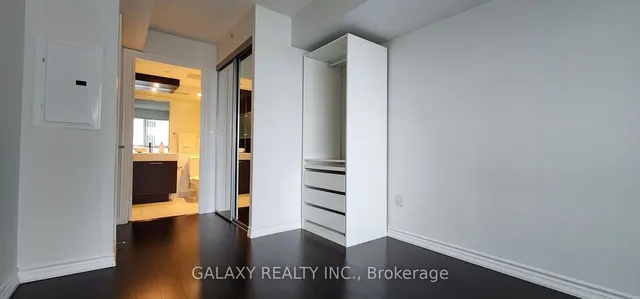 Additional image 23 of 386 Yonge St Unit 1505