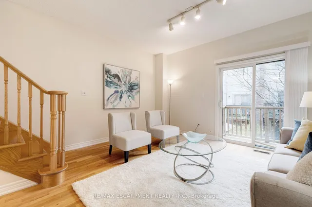 Additional image 6 of 682 Summers Common