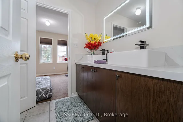 Additional image 25 of 15 Cookview Dr