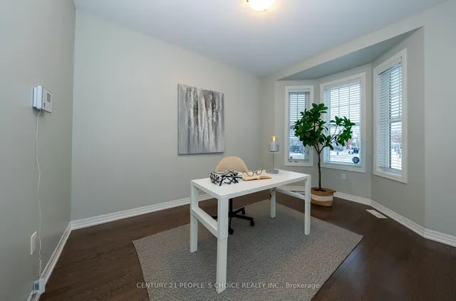 Additional image 9 of 381 Dahlia Tr