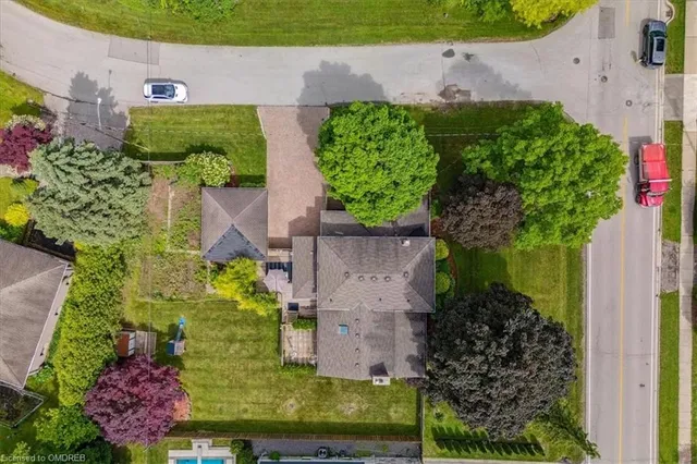 Additional image 40 of 222 Alscot Cres