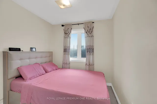 Additional image 20 of 46 Kayak Hts