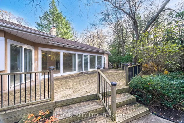 Additional image 33 of 4189 Inglewood Dr