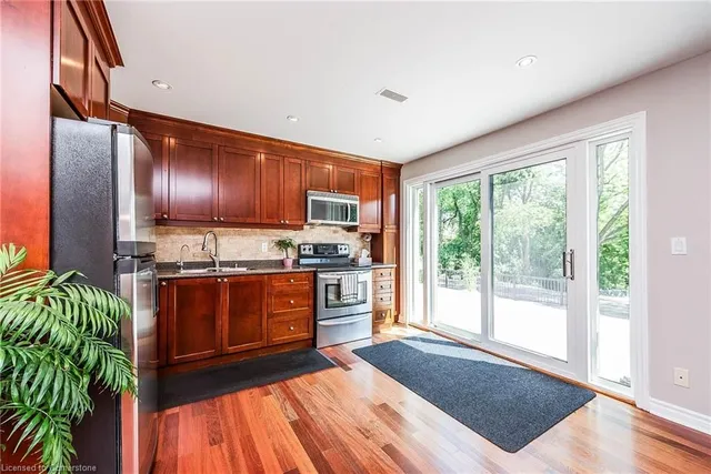 Additional image 35 of 8949 Mississauga Road