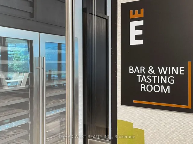 Additional image 26 of 327 King St Unit 3106