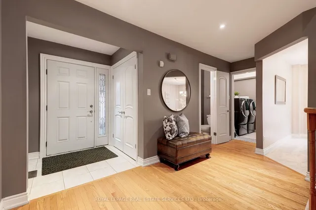 Additional image 2 of 400 Claremont Cres