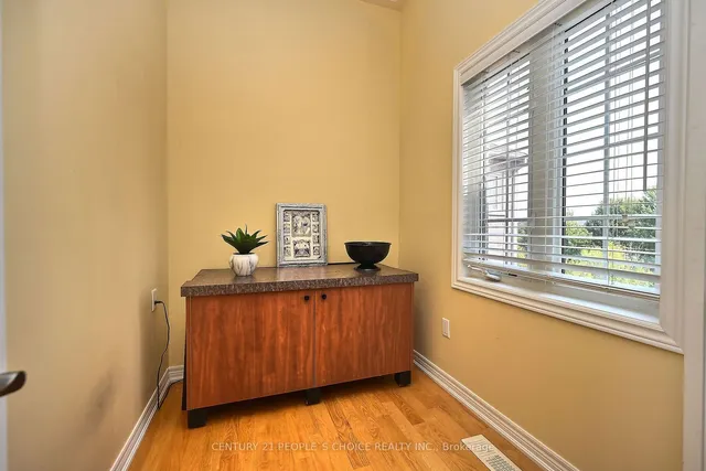 Additional image 26 of 50 Gallucci Cres
