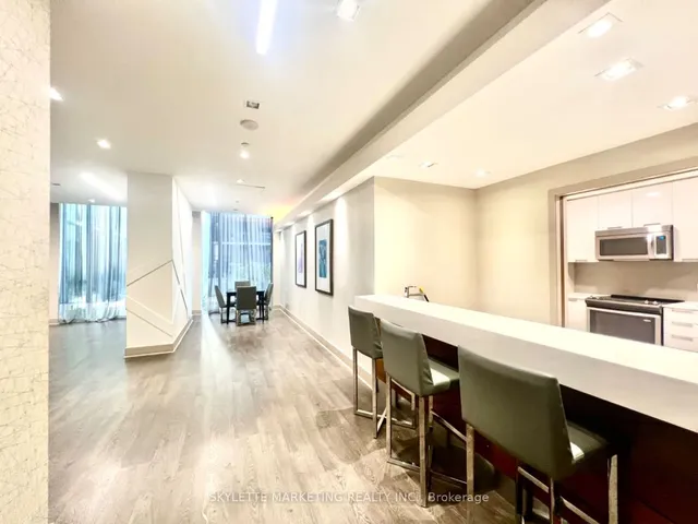 Additional image 11 of 55 Eglinton Ave Unit 111