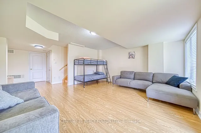 Additional image 31 of 142 Sea Drifter Cres