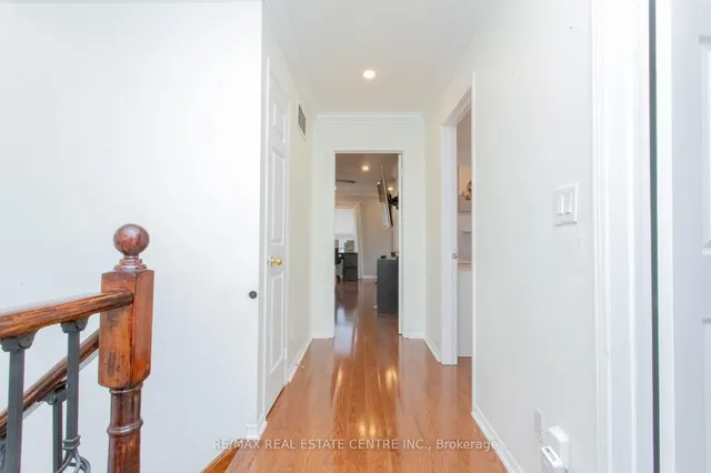 Additional image 18 of 835 Stonebridge Ave