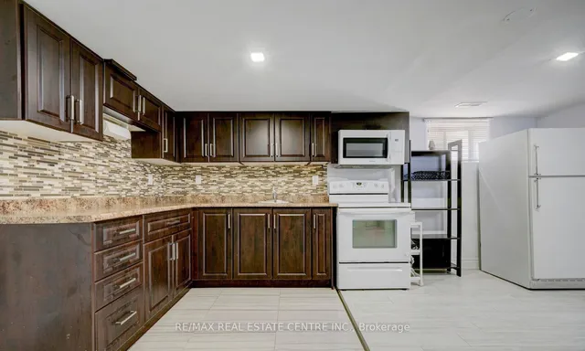 Additional image 26 of 12 Charing Dr