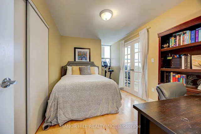 Additional image 29 of 1300 Marlborough Crt Unit 523