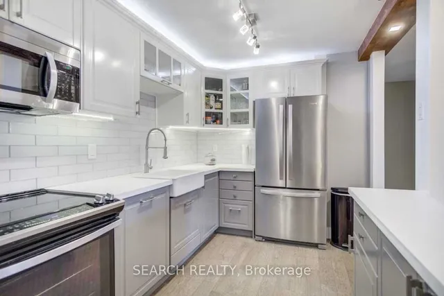 Additional image 3 of 1320 Mississauga Valley Blvd Unit 206