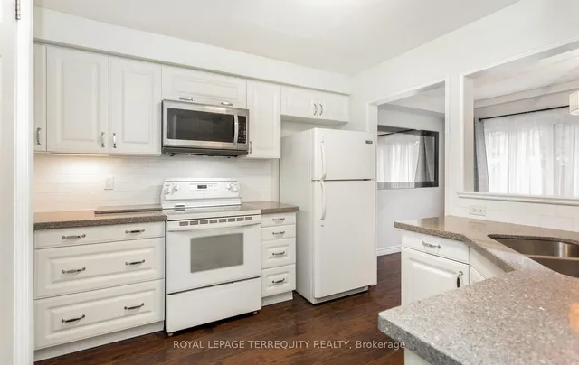 Additional image 13 of 6540 Falconer Dr Unit 39