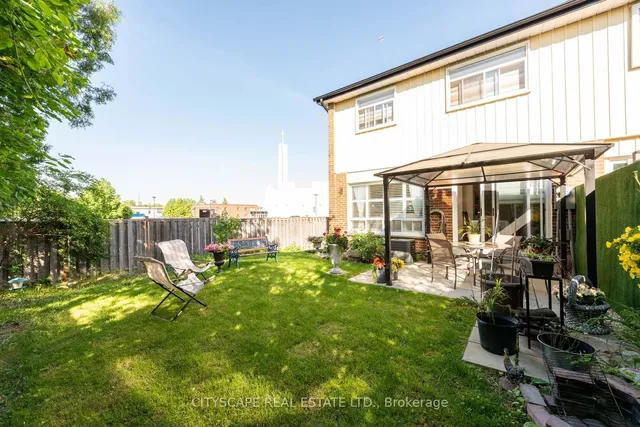 Additional image 36 of 32 Vodden Crt