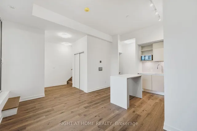 Additional image 6 of 3010 Trailside Dr Unit 147