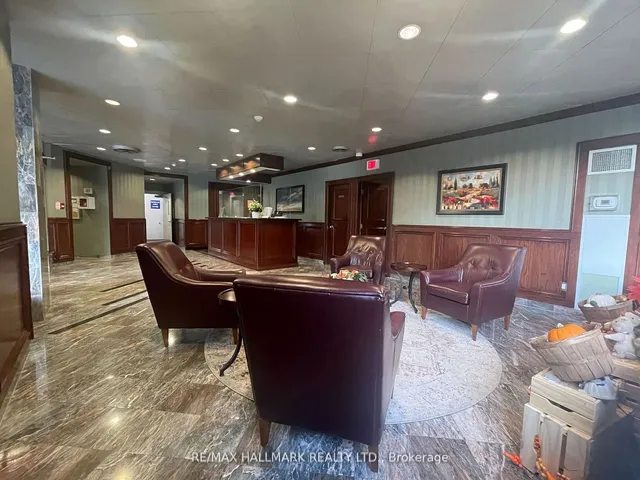 Additional image 3 of 1055 Bay St Unit 913