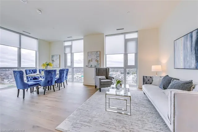 Additional image 20 of 509 Dundas St Unit 812