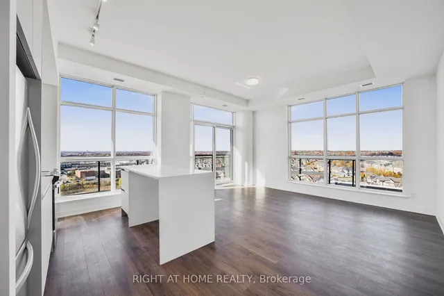 Additional image 14 of 405 Dundas St Unit PH05