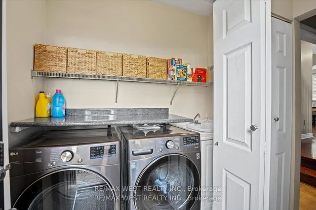 Additional image 35 of 17 Hawkridge Tr