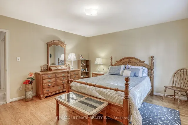 Additional image 20 of 42 Summerside Cres