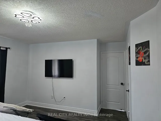 Additional image 36 of 1680 Samuelson Circ