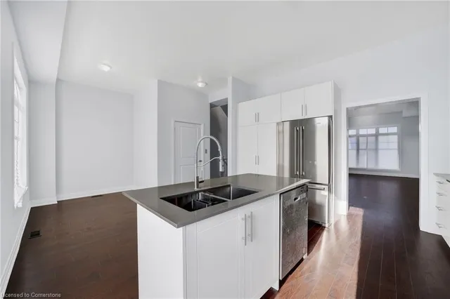 Additional image 11 of 2122 Royal Gala Cir