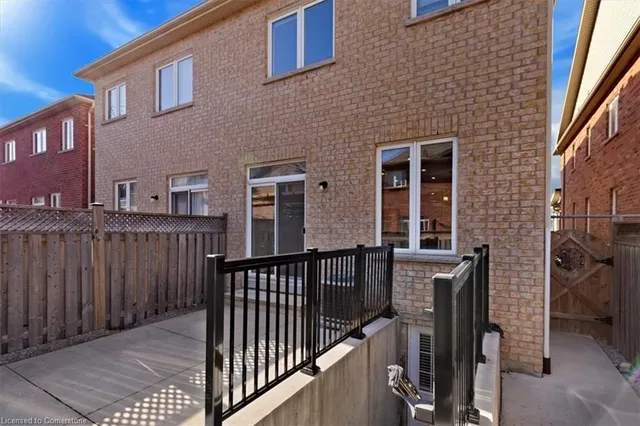 Additional image 12 of 904 Oasis Dr