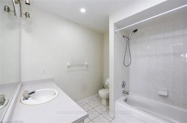 Additional image 16 of 43 MELISSA Crt