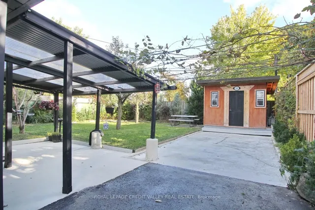 Additional image 37 of 115 Clarence St