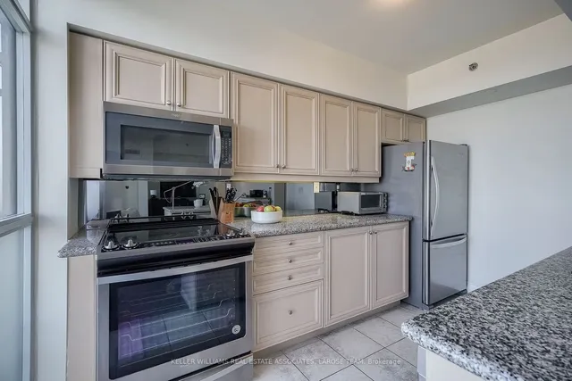 Additional image 7 of 3 Marine Parade Dr Unit 2106