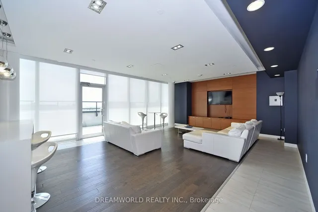 Additional image 3 of 2800 Keele St Unit 604