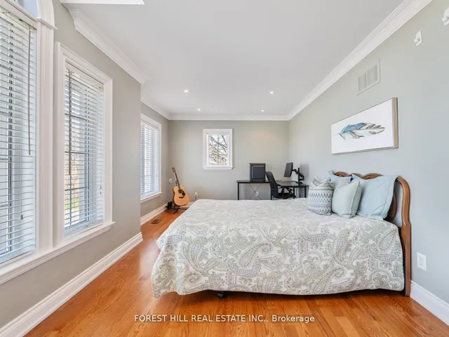 Additional image 34 of 18 Highland Hill