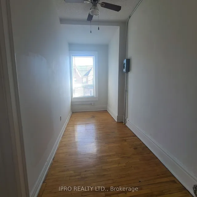 Additional image 18 of 64 Robinson St