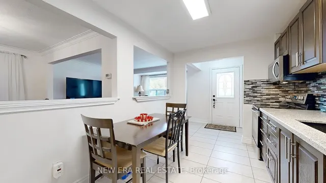 Additional image 10 of 1 Fairbourne Cres